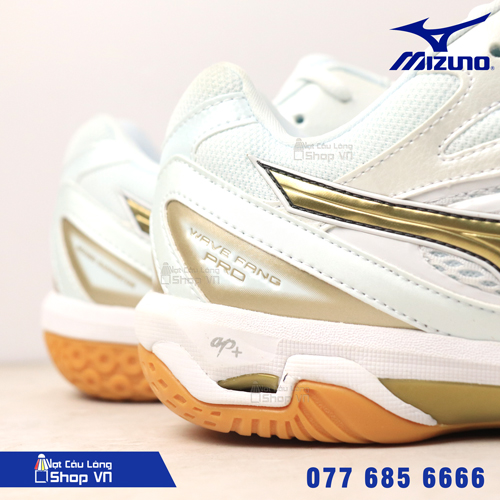 Giày cầu lông mizuno 